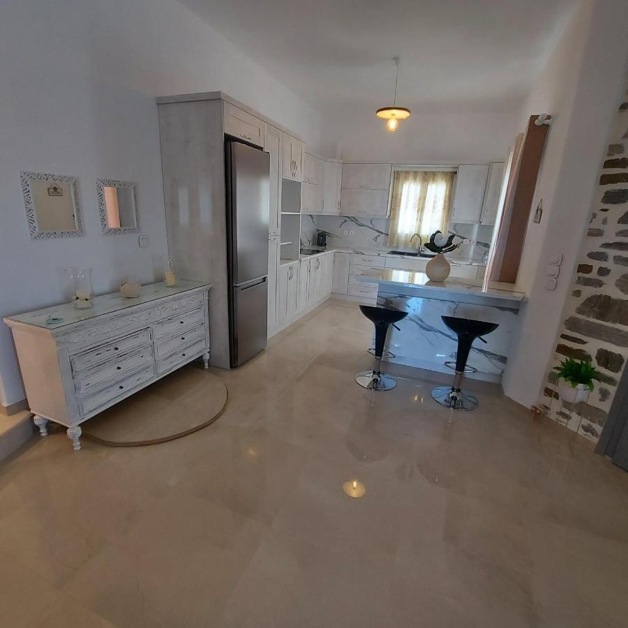 Stegio Villa Parasporos Exteriör bild